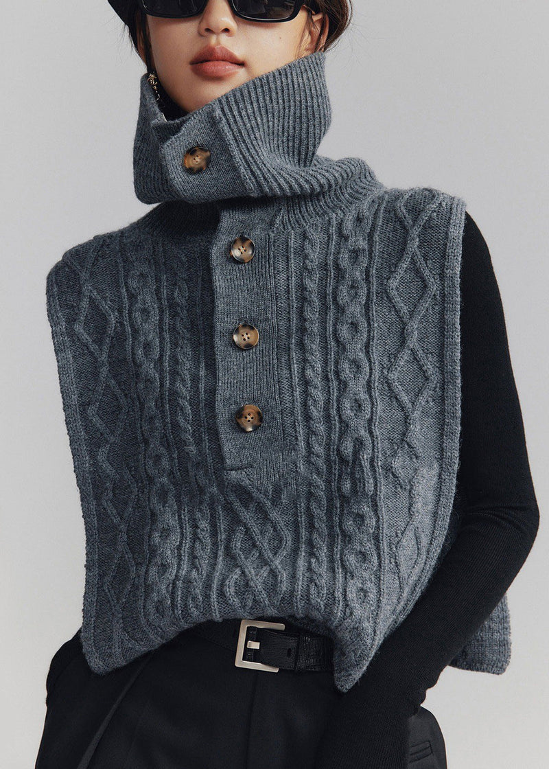 Classic Vintage Coat with a Flattering Fit
