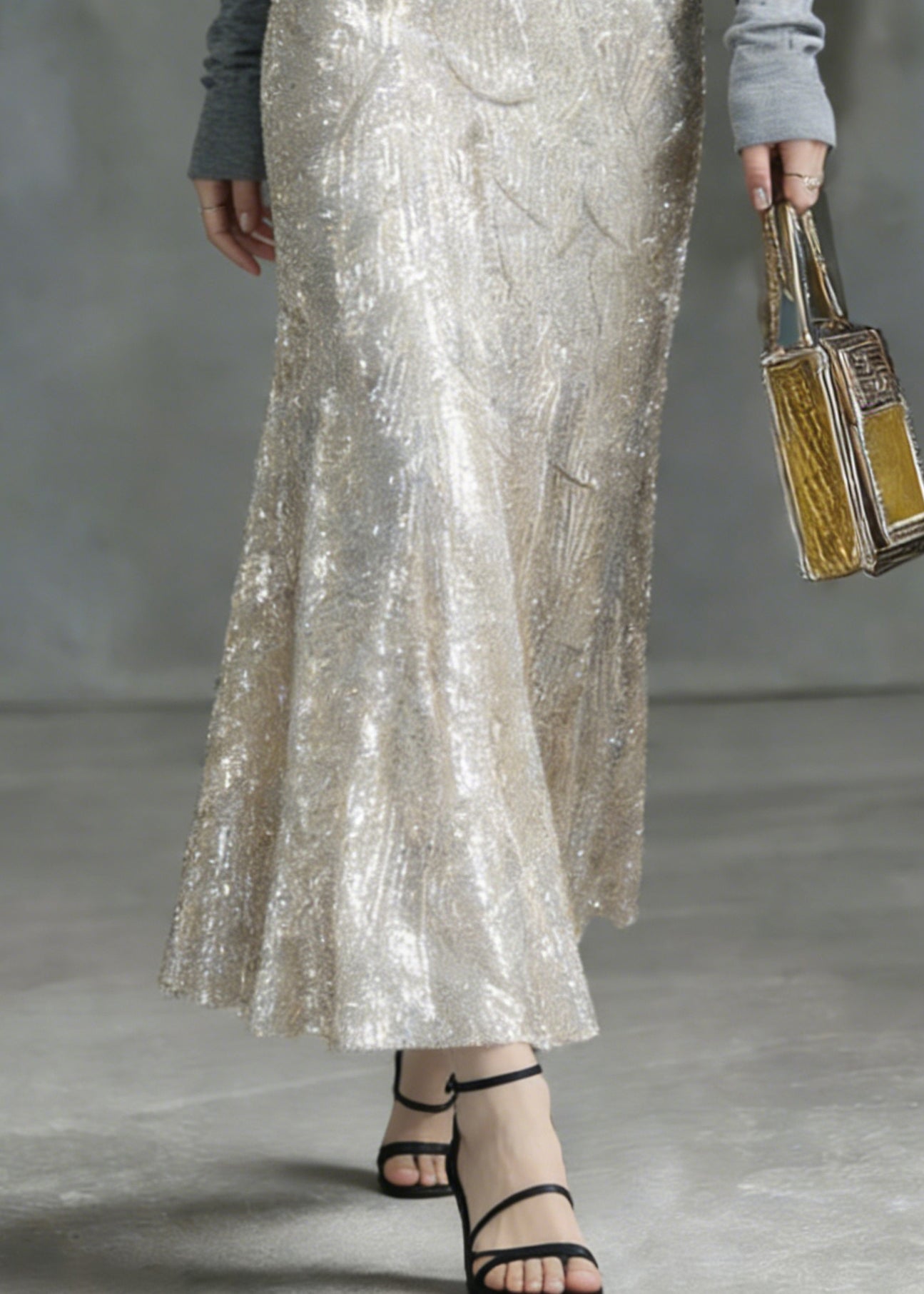Beautifully Finished Garment in a Timeless Design