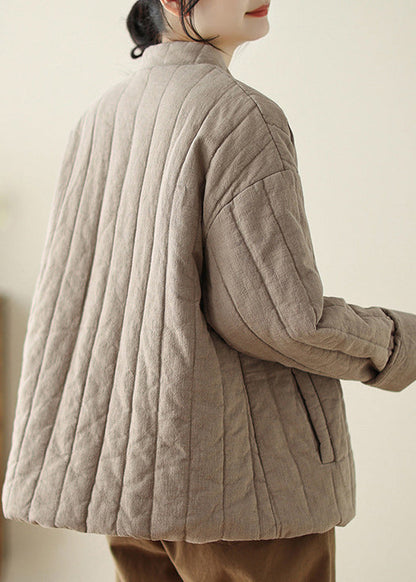 Well Tailored Coat with a Graceful Silhouette