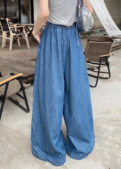 Classic Vintage Pants with a Flattering Fit