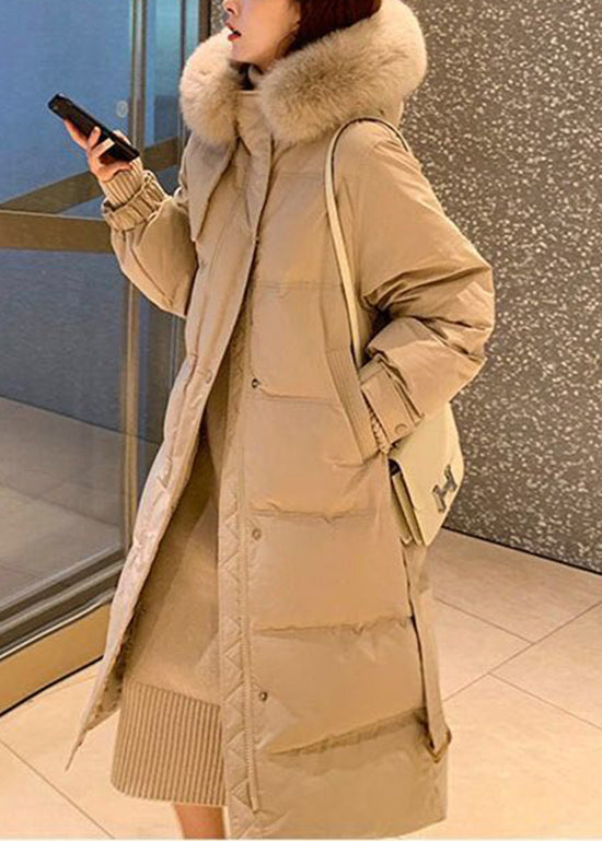 Gracefully Styled Coat for Any Occasion