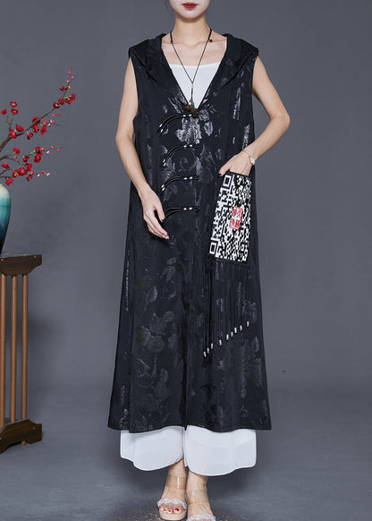 Effortlessly Elegant Garment with a Timeless Design