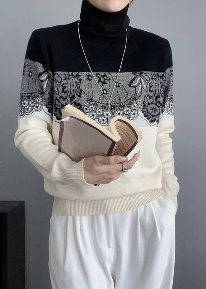 Well Tailored Sweater with a Graceful Silhouette