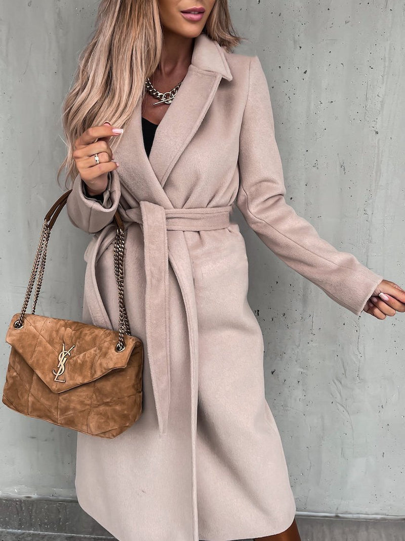 Classic Vintage Coat with a Flattering Fit