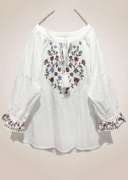 Well Tailored Shirt with a Graceful Silhouette