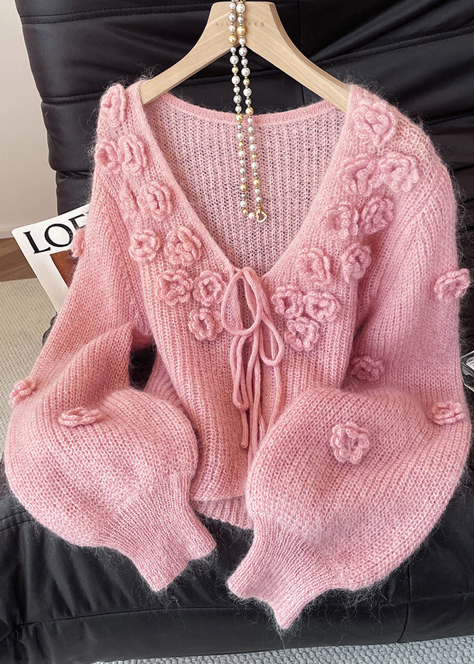 Well Tailored Cardigan with a Graceful Silhouette