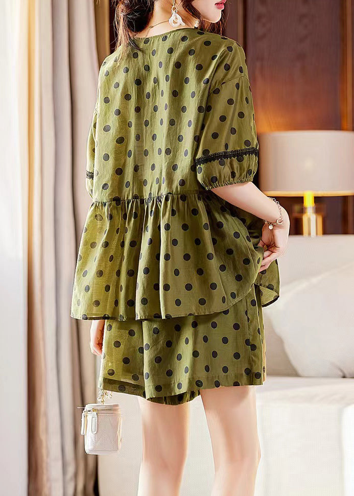 Well Tailored Shirt with a Graceful Silhouette