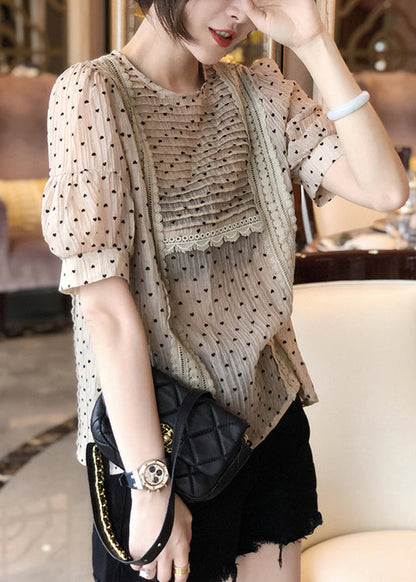 Beautifully Finished Shirt in a Timeless Design