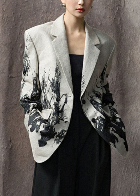 Elegantly Styled Coat for Everyday Wear