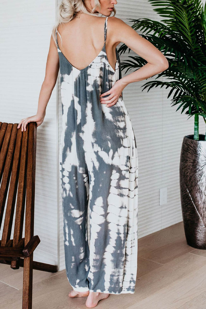 Sophisticated Garment with a Clean Classic Look