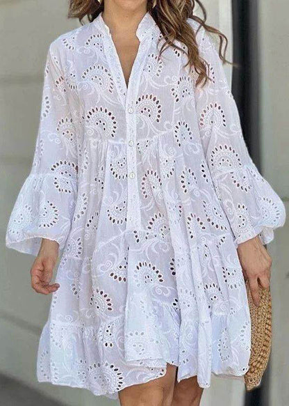 Beautifully Finished Dress in a Timeless Design