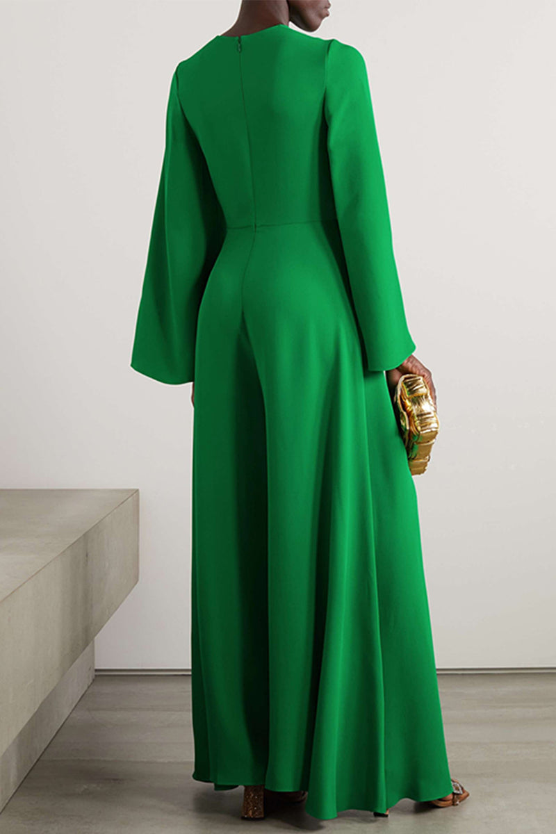 Gracefully Styled Garment for Any Occasion