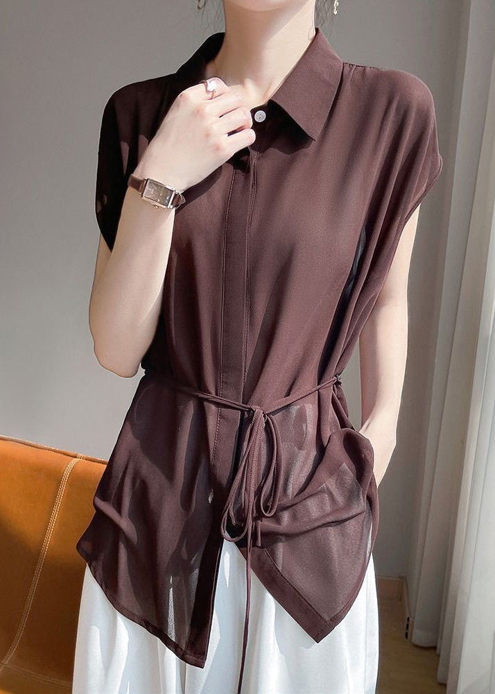 Well Tailored Blouse with a Graceful Silhouette