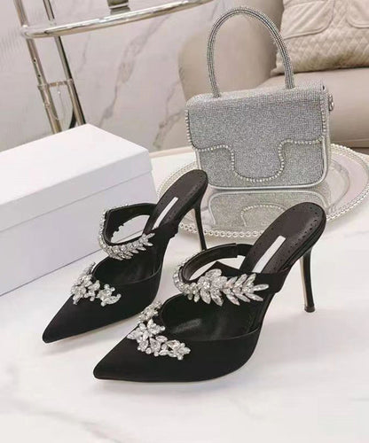 Graceful Orthopedic Sandals for Modern Look