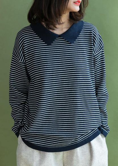 Well Tailored Blouse with a Graceful Silhouette