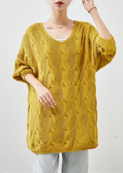 Gracefully Styled Sweater for Any Occasion
