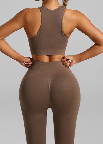 Elegantly Styled Pants for Everyday Wear
