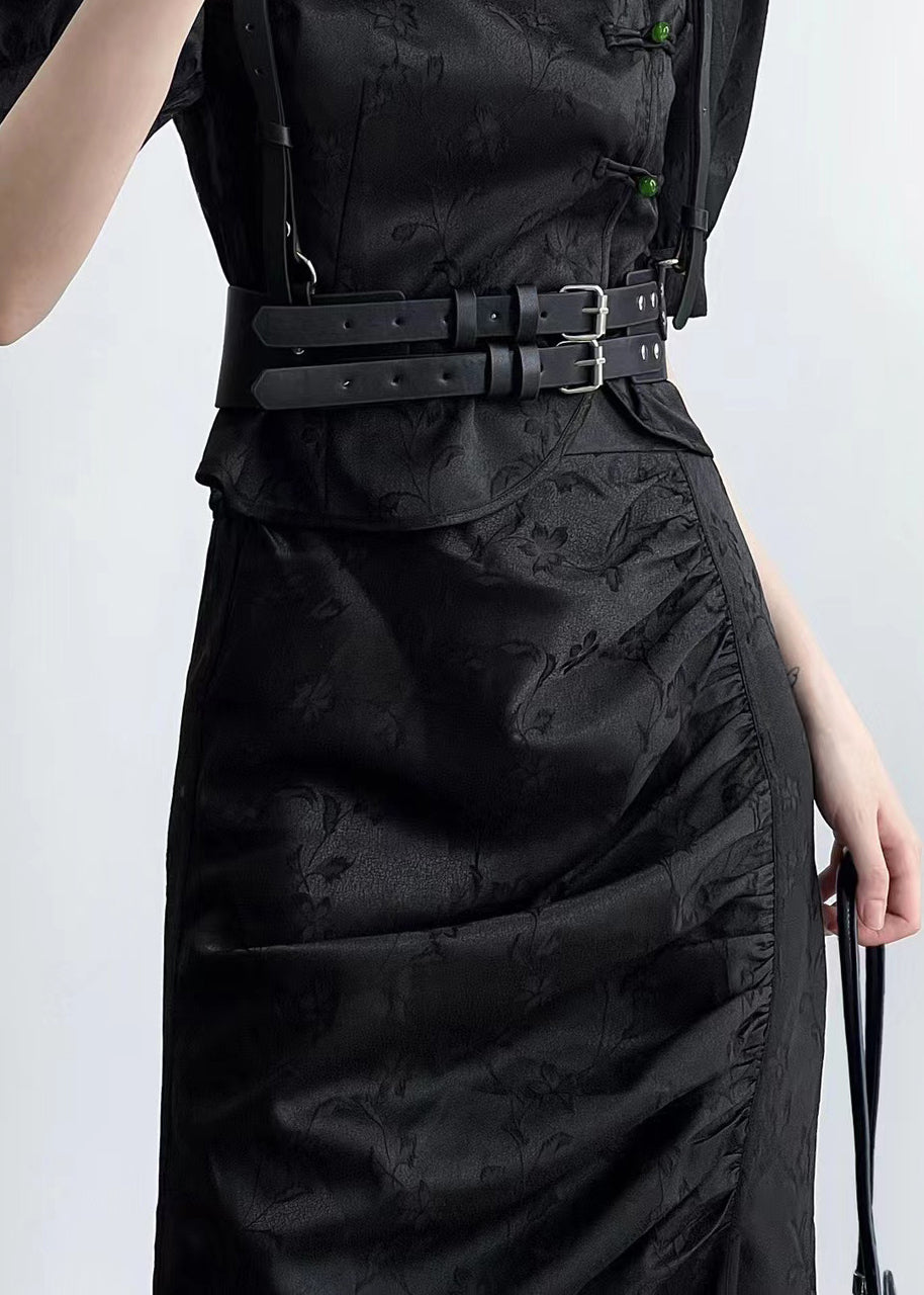 Beautifully Finished Top in a Timeless Design