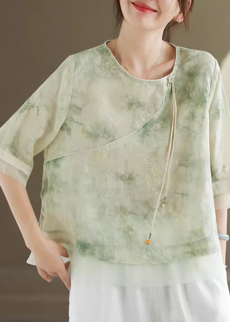 A Vintage Style Shirt with Delicate Timeless Details