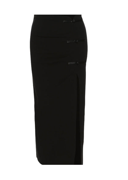 Well Tailored Garment with a Graceful Silhouette