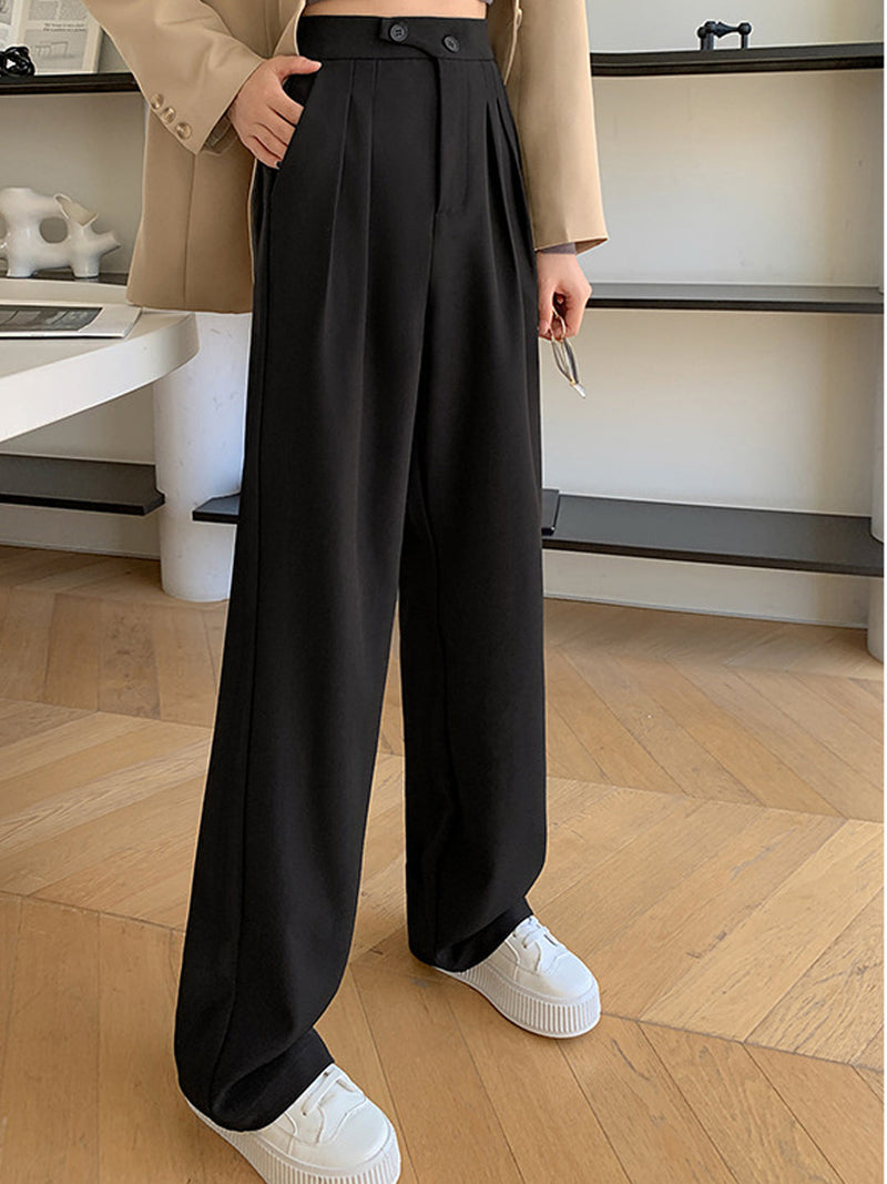 A Vintage Style Pants with Delicate Timeless Details