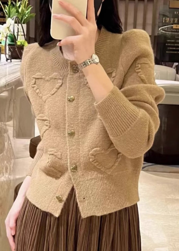 Classic Vintage Cardigan with a Flattering Fit