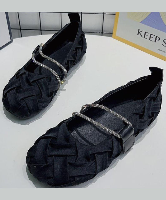 Graceful Orthopedic Shoes for Modern Look