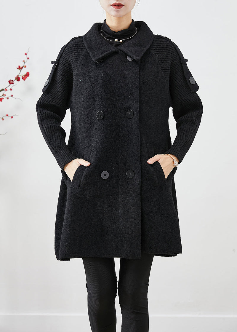 Sophisticated Coat with a Clean Classic Look