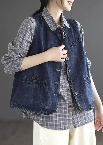 Classic Vintage Coat with a Flattering Fit