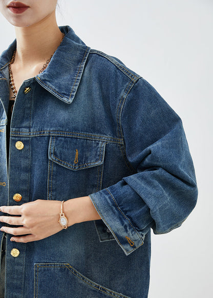 Gracefully Styled Coat for Any Occasion