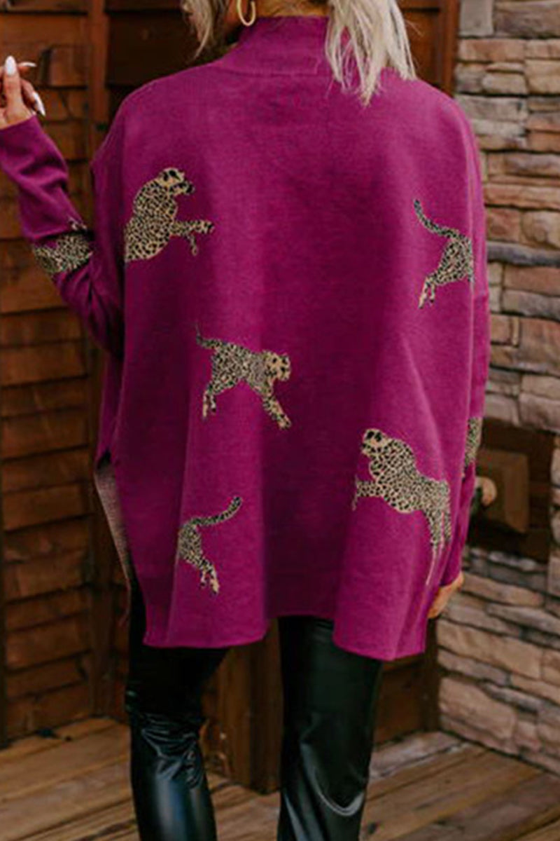 Well Tailored Top with a Graceful Silhouette