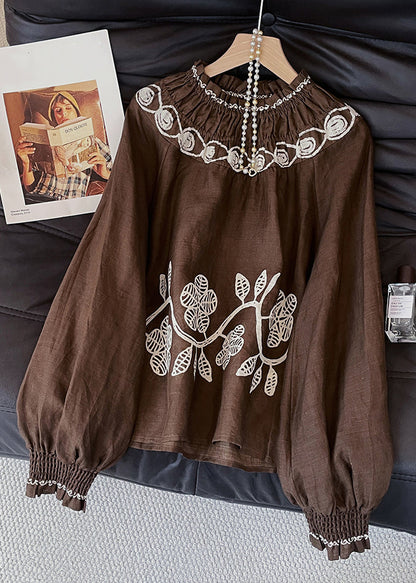 Well Tailored Blouse with a Graceful Silhouette