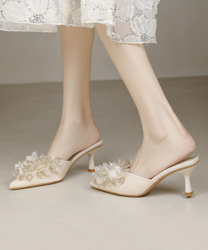 Graceful Orthopedic Sandals for Modern Look