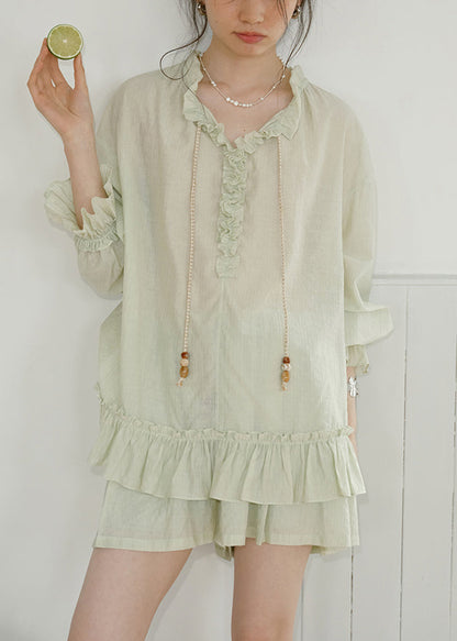 Well Tailored Shirt with a Graceful Silhouette