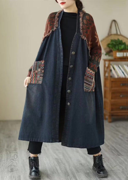 Well Tailored Coat with a Graceful Silhouette