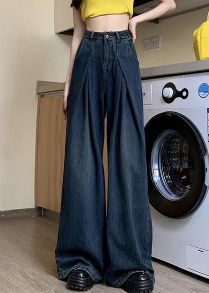 Effortlessly Elegant Pants with a Timeless Design