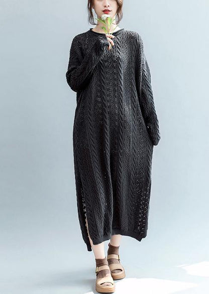 Well Tailored Sweater with a Graceful Silhouette