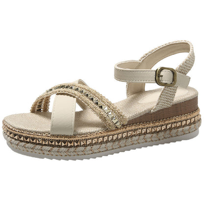 Graceful Orthopedic Sandals for Modern Look