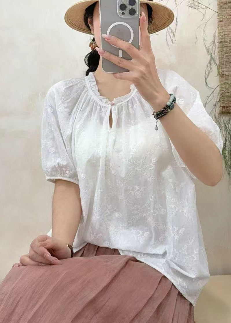 Well Tailored Shirt with a Graceful Silhouette