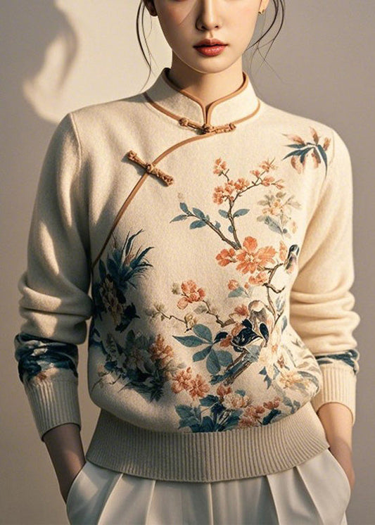 Polished Sweater with an Effortless Classic Look