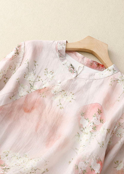 Well Tailored Shirt with a Graceful Silhouette