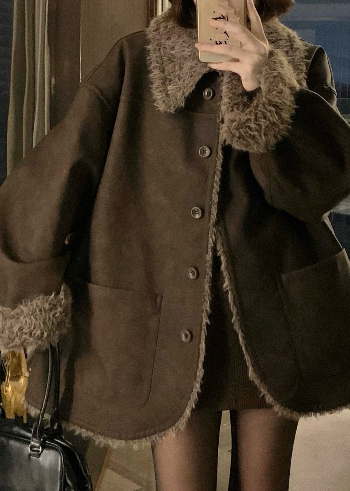 Elegantly Styled Coat for Everyday Wear