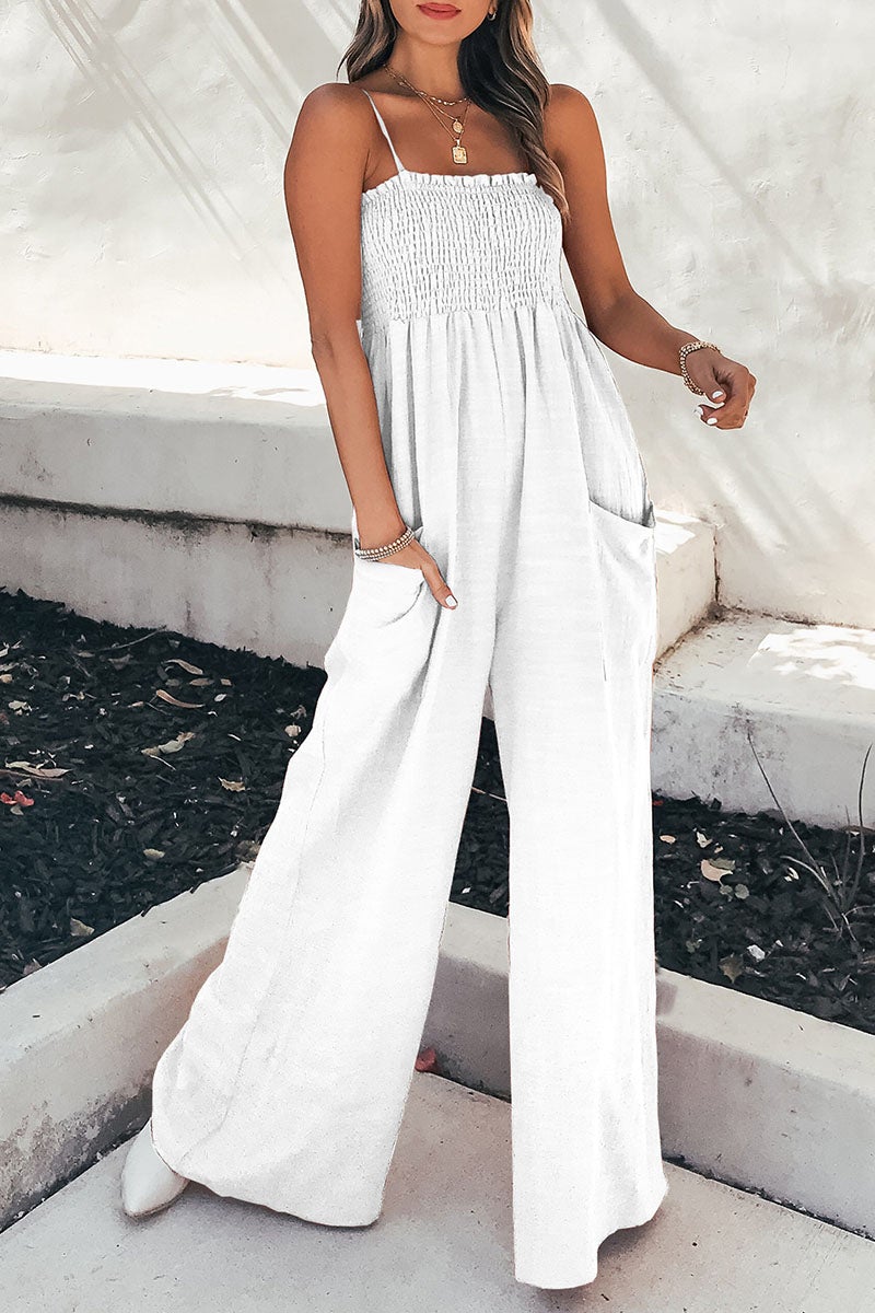 Sophisticated Garment with a Clean Classic Look