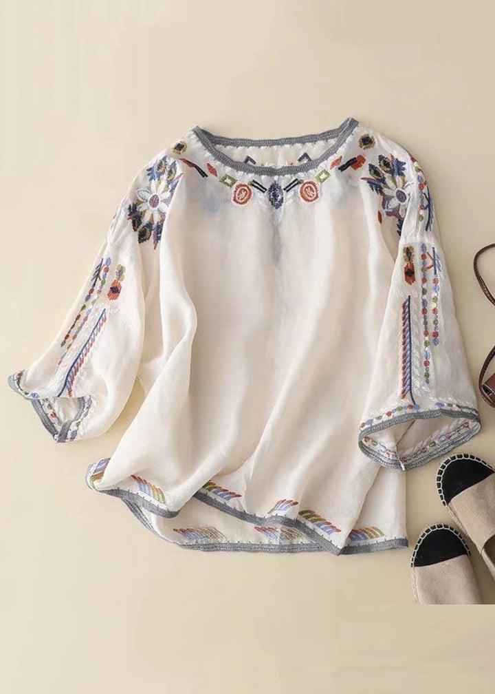 Well Tailored Shirt with a Graceful Silhouette
