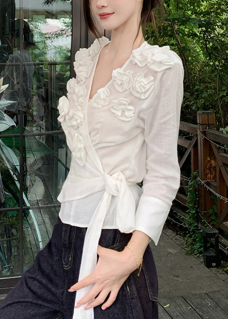 Classic Vintage Shirt with a Flattering Fit