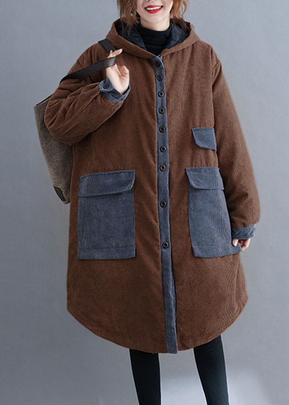 Well Tailored Coat with a Graceful Silhouette