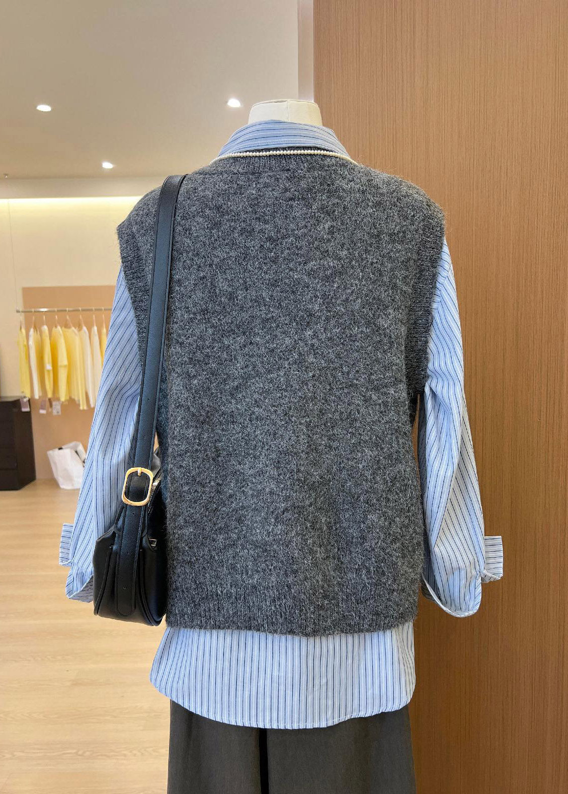 Beautifully Finished Garment in a Timeless Design
