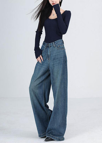 Sophisticated Pants with a Clean Classic Look