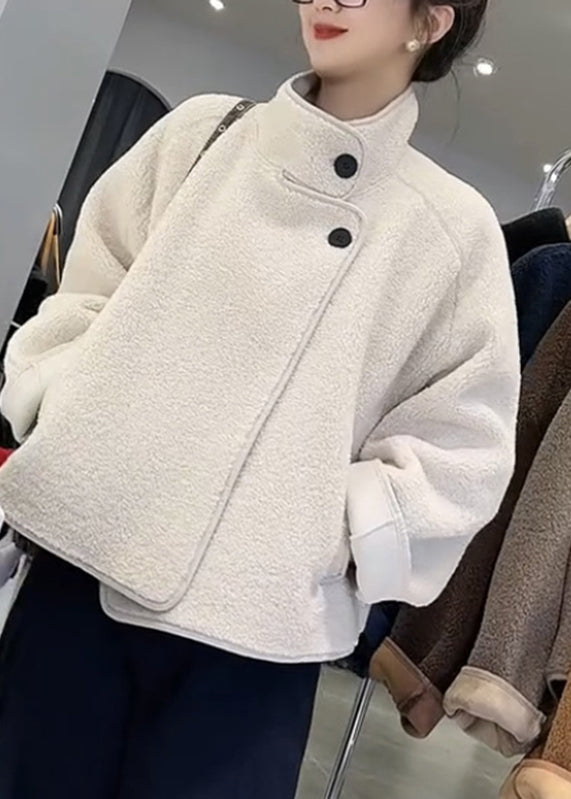 Polished Coat with an Effortless Classic Look