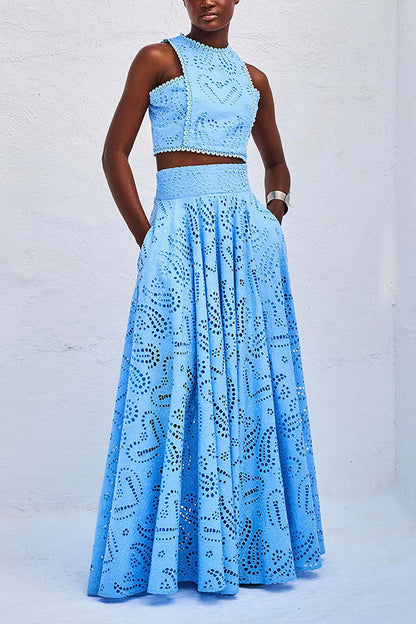 Classic Vintage Garment with a Flattering Fit